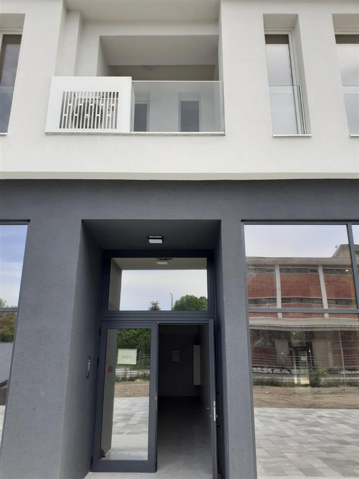 BUSINESS SPACE FOR RENT 290💶