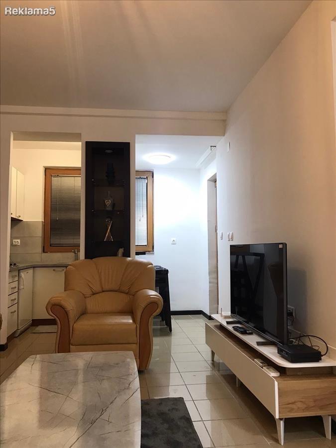 NEW FURNISHED TWO-ROOM 41M2 APARTMENT IN THE CENTER FOR SALE
