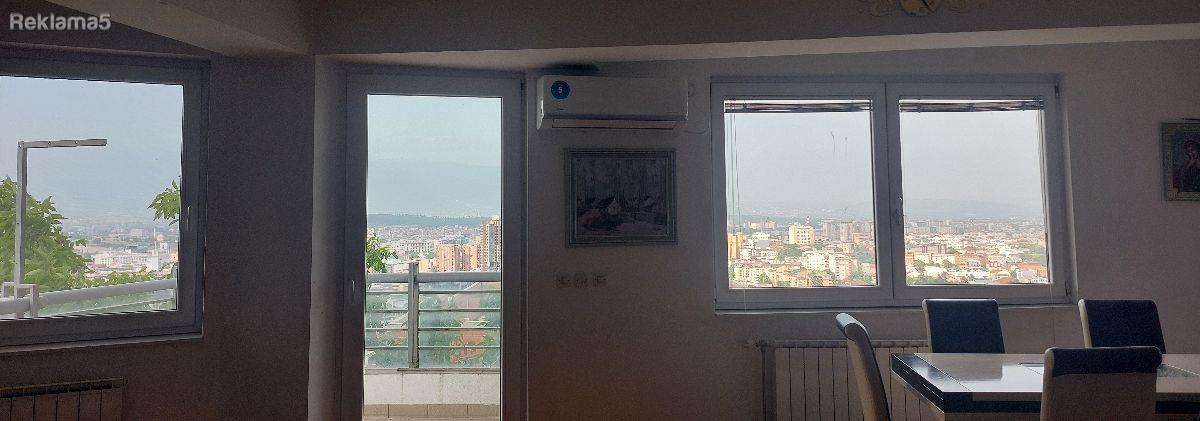 Se prodava stan na Vodno na ul.Slavejko Arsov