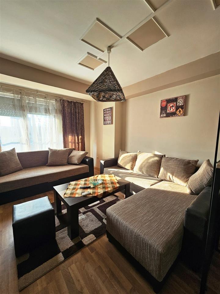 Modernly decorated studio apartment, end of Vlae, beginning of Gjorce