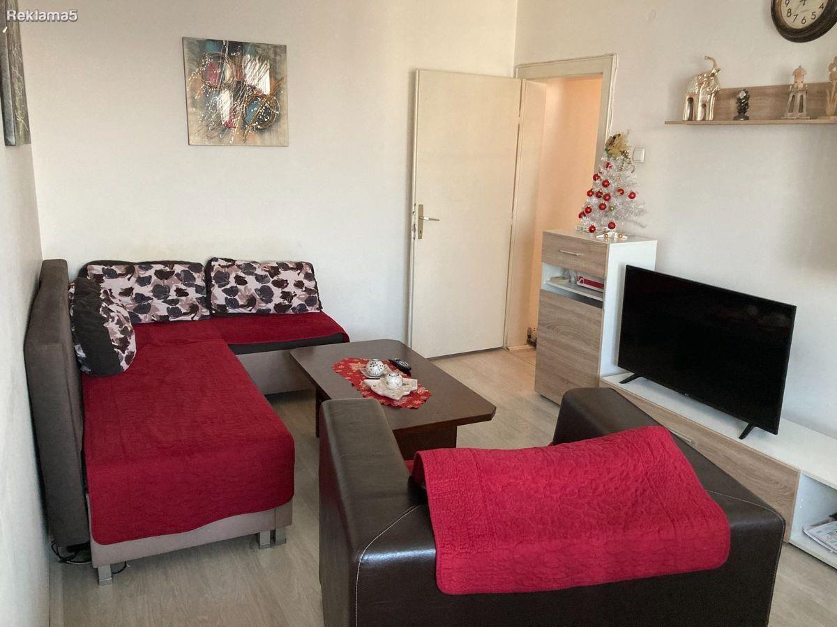 SE PRODAVA TROSOBEN STAN 53M2 VO KARPOS 1 SPROTI FAKULTETITI
