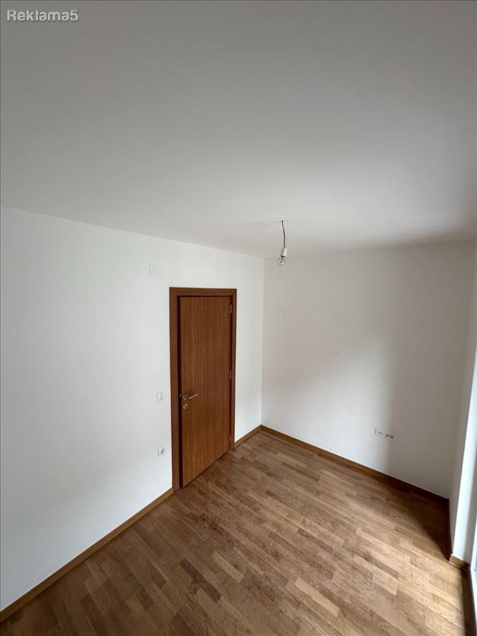 Unfurnished apartment for rent in Michurin