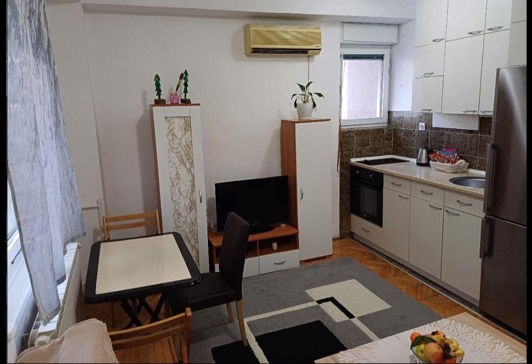 AIRPORT - STUDIO FOR RENT