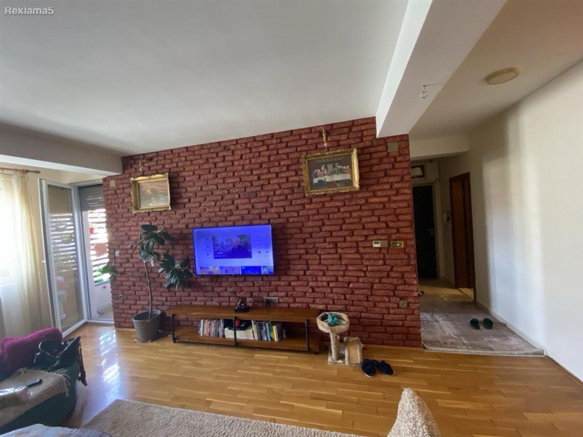 FOR SALE TWO-ROOM 49M2 APARTMENT IN CHROME