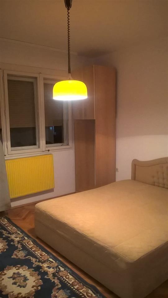 CHROME - THREE-ROOM APARTMENT FOR RENT