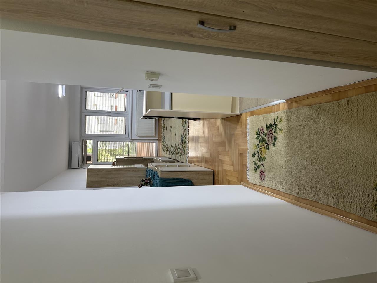 I am renting a furnished apartment in Debarmaalo