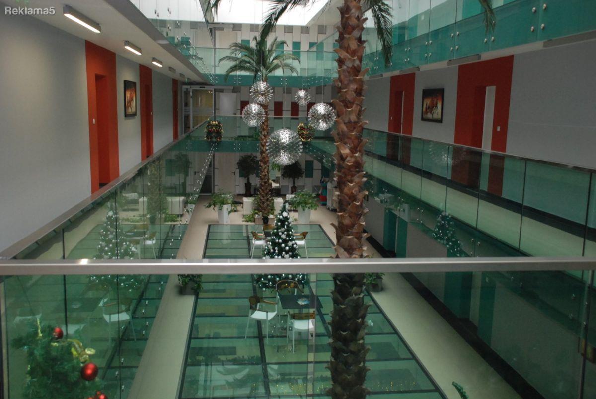Exclusive apartment in Capitol for sale