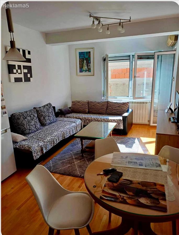 An apartment near the Montenegrin Embassy is for sale