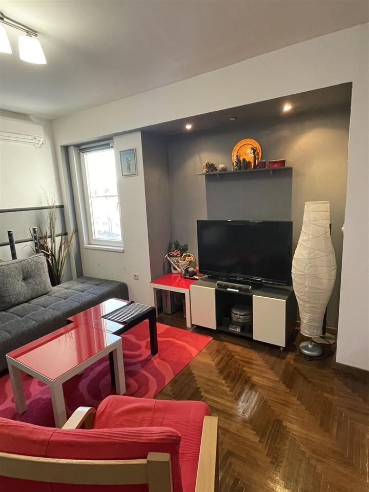 Apartment for rent in the center for a longer stay