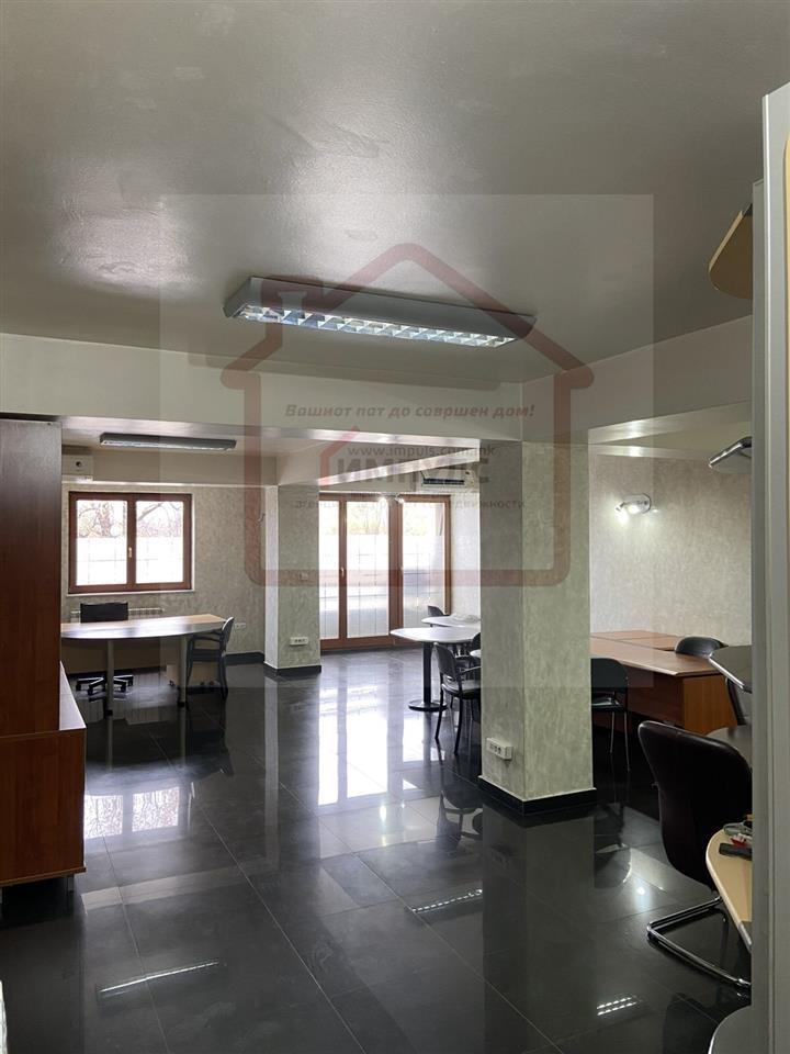REPRESENTATIVE BUSINESS SPACE LOCATED IN KARPOSH, MIDA