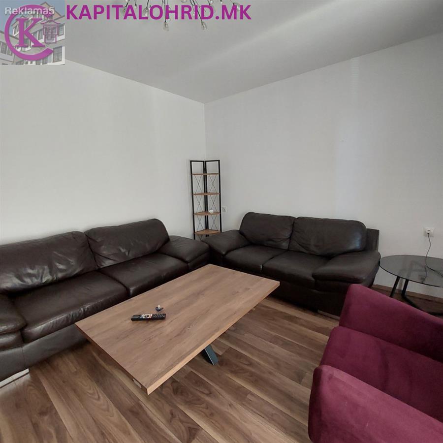 *** Capital ***Three-room southern apartment on Slavej Planina, 66 sq.m