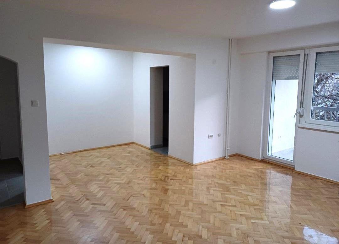 Iznajmuvame stan 61m2 vo Karpos - Leptokarija