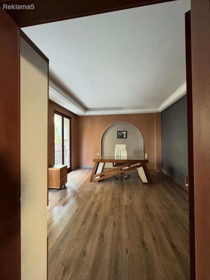 Prodavame office / garsonjera vo Crniče