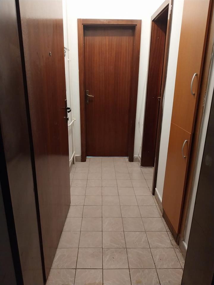 I am renting out a 36 m2 apartment for a longer period in the Airport