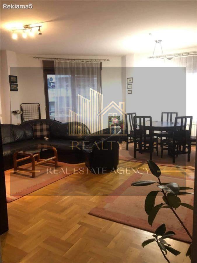 Realty Agency is selling an apartment in Debar Maalo 97m2