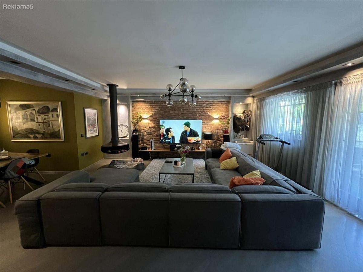 Apartment for sale in Vodno - near Hotel Skala, 116m2 with 2 garages