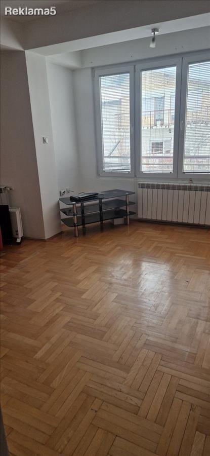 STUDIO APARTMENT FOR SALE IN KOZLE OPPOSITE OLYMPICO