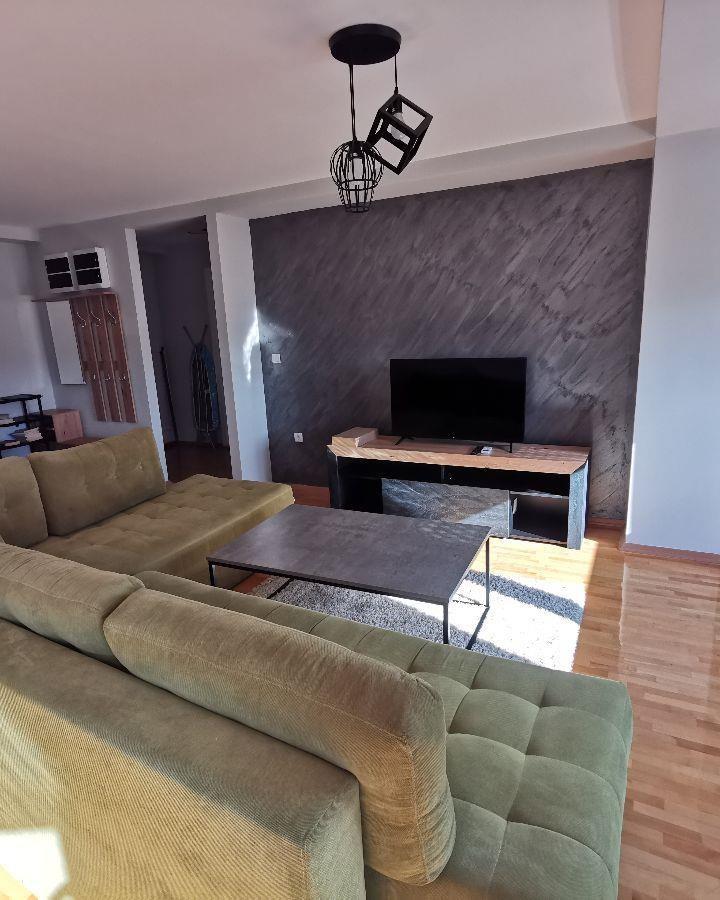 Se izdava stan vo Novo Lisice