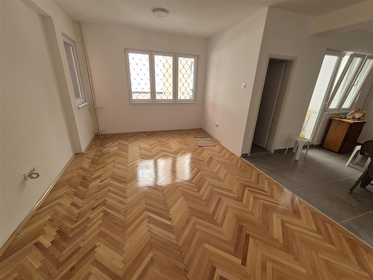 Renoviran stan od 140m2 vo Kozle