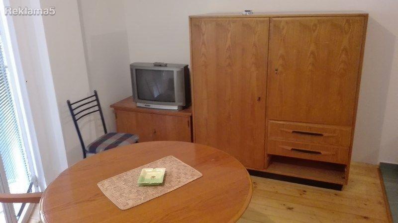 Se izdava garsonjera od 26m2 karsi Klinicki Centar