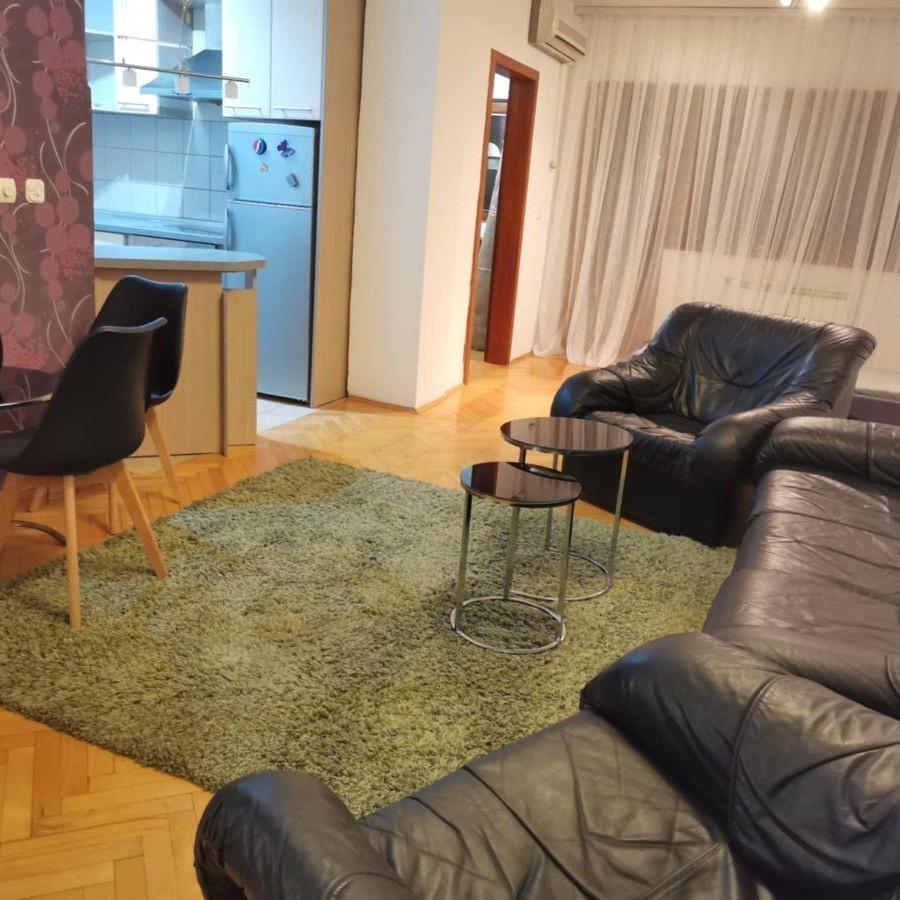 Se izdava stan vo Kisela Voda