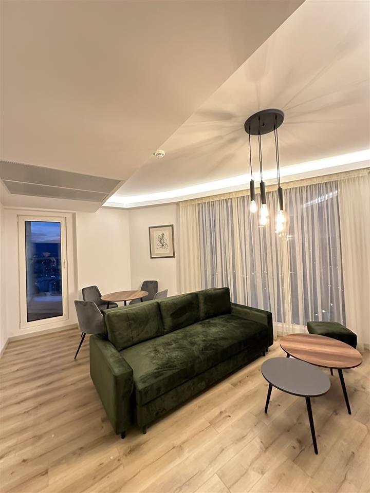 Jawahir block d 20th floor apartment for rent