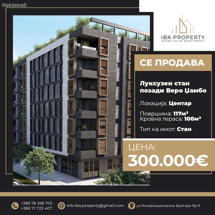 Luxury apartment behind Vero Jumbo