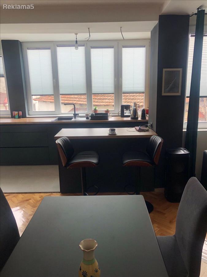 Se prodava komoten stan od 83m2 vo Ohrid