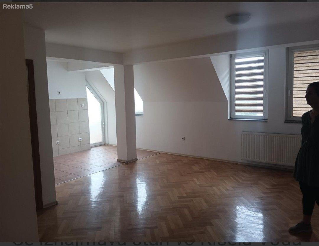 Se prodava stan od 85m2 vo Kisela Voda