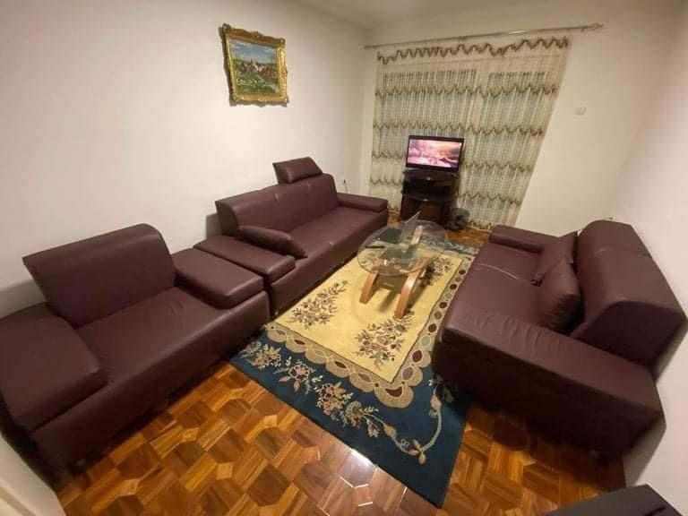 Se iznajmuva stan vo Ohrid vo blizina na restoran Valentino