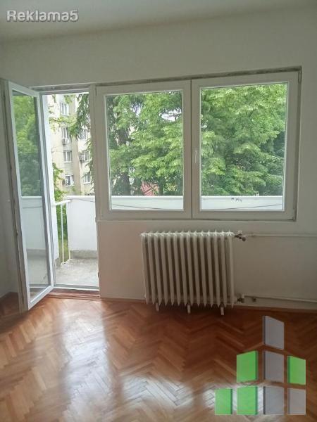 Se prodava stan vo Kisela Voda