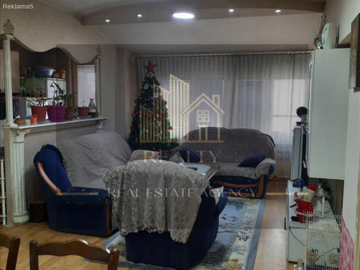 Realty Agency is selling an apartment in Aerodrom 67m2