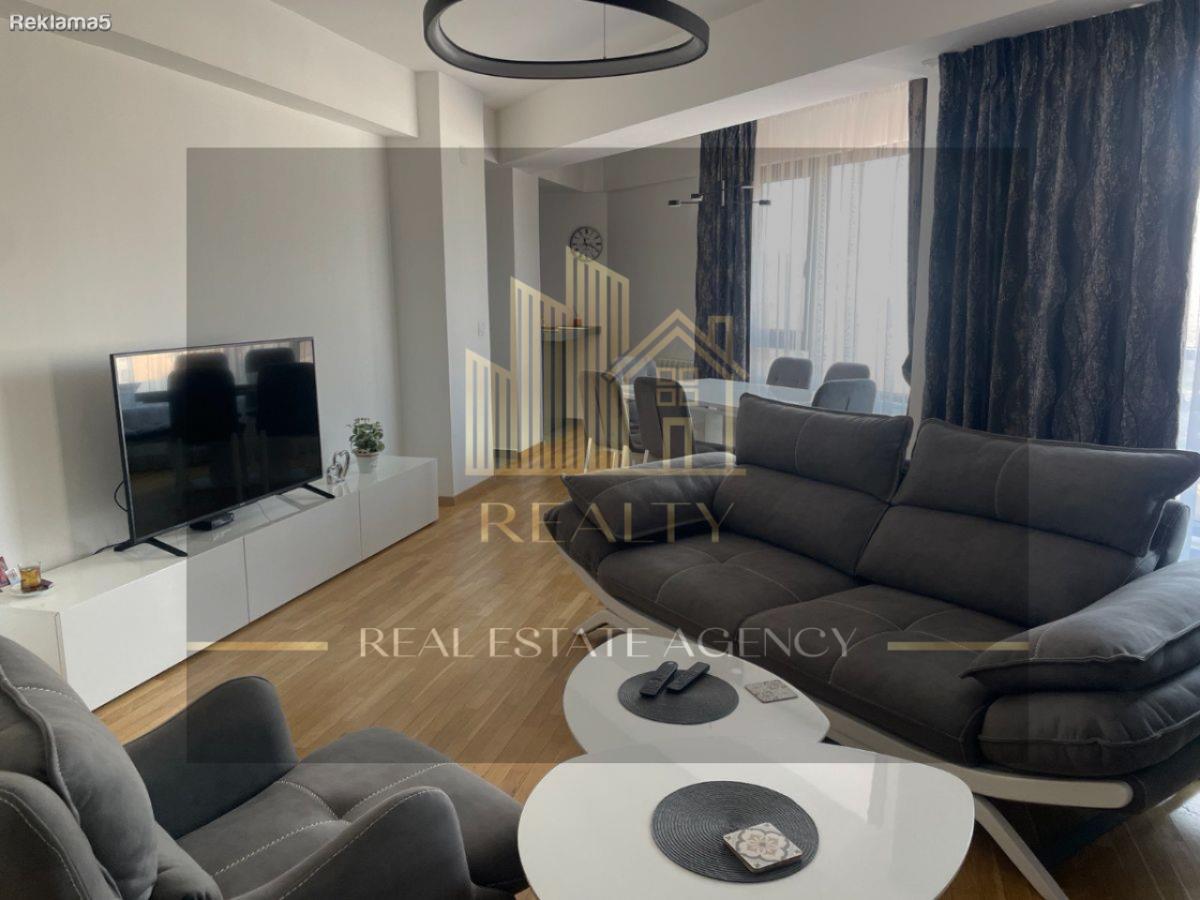 Realty Agency is selling an apartment in Center 96m2