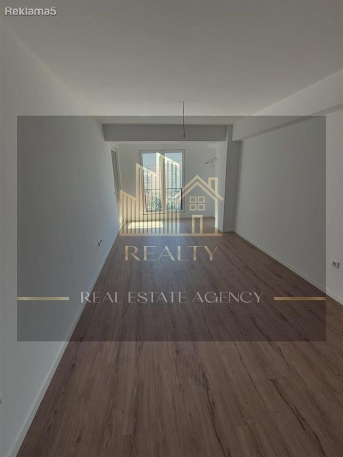 Realty Agency is selling an apartment in Centar, Plasticharska 70m2