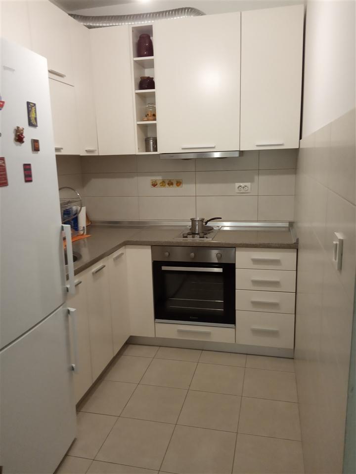 I am renting out a furnished apartment