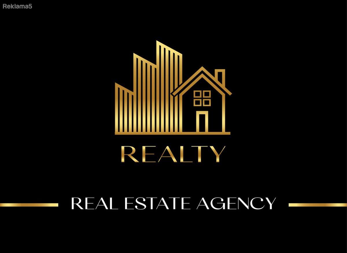 Realty Agency is selling an apartment in the Center, 100 m2