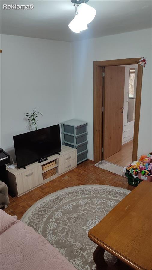 WE ARE FOR SALE A RENOVATED 2 BEDROOM APARTMENT NEAR A HOME FOR THE BLIND