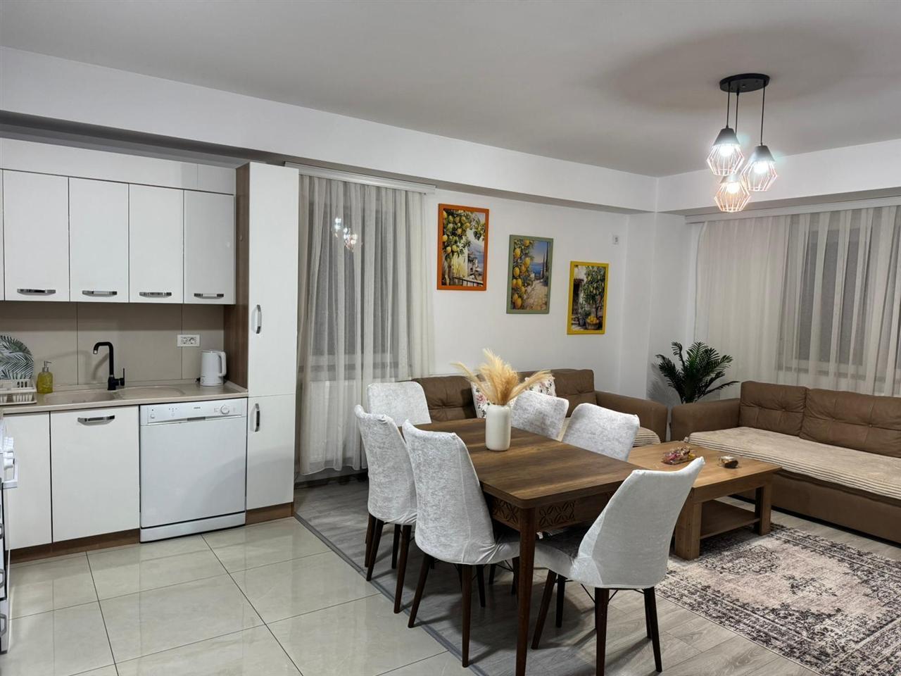 Banesë për Qira – 95m², 3 Dhoma Gjumi, E Mobiluar, Wëlëri B