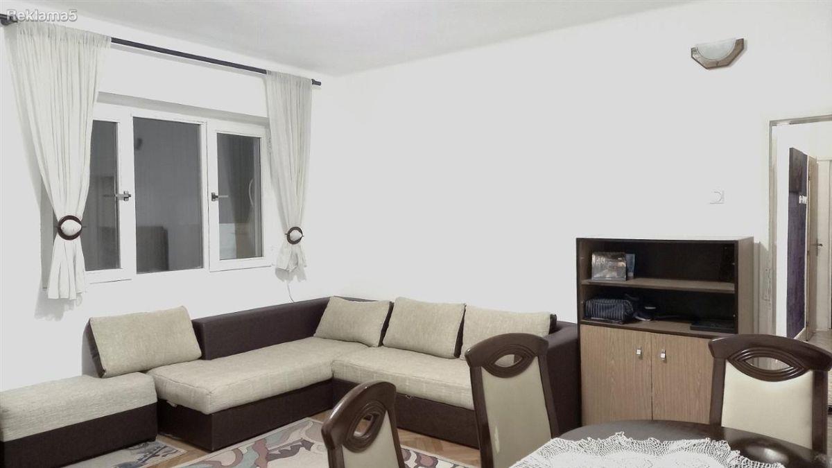 Se prodava stan 86m2 vo Prolet, Centar