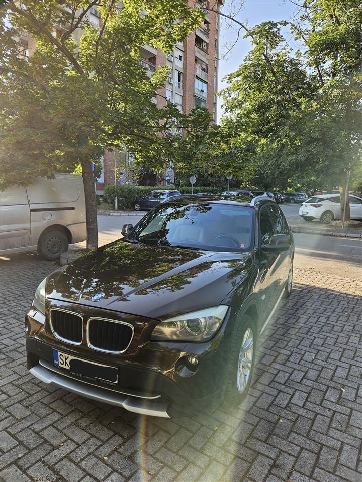 BMW X1 sDrive20d 177 КС – Exclusive опрема, 06/2026 регистра
