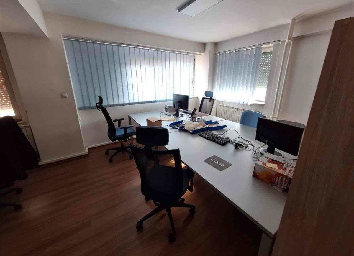 Se izdava deloven prostor vo Centar