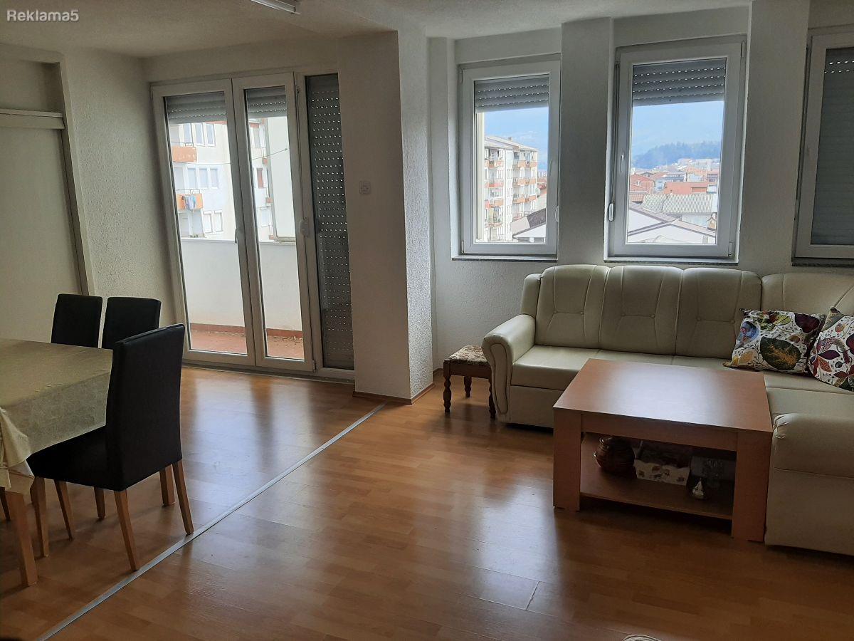 SANRAJS renoviran stan 72 m2 vo Daljan-odlicen