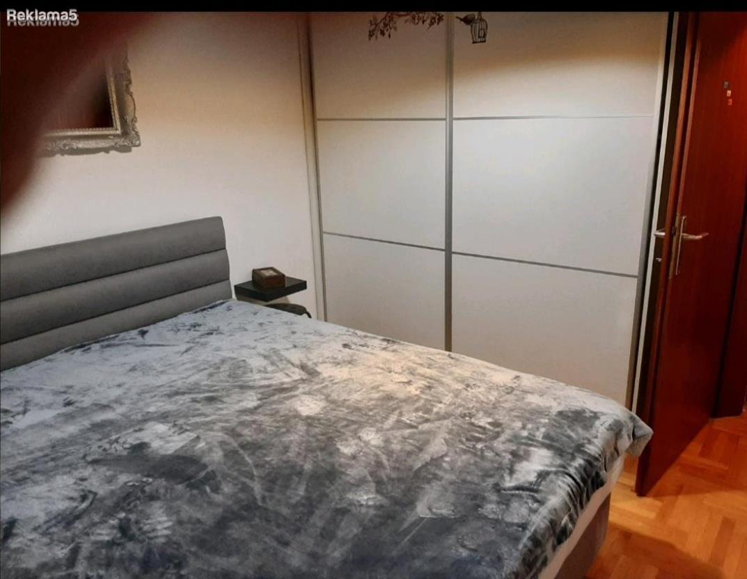 FURNISHED TWO-ROOM 50M2 APARTMENT IN THE CENTER FOR SALE