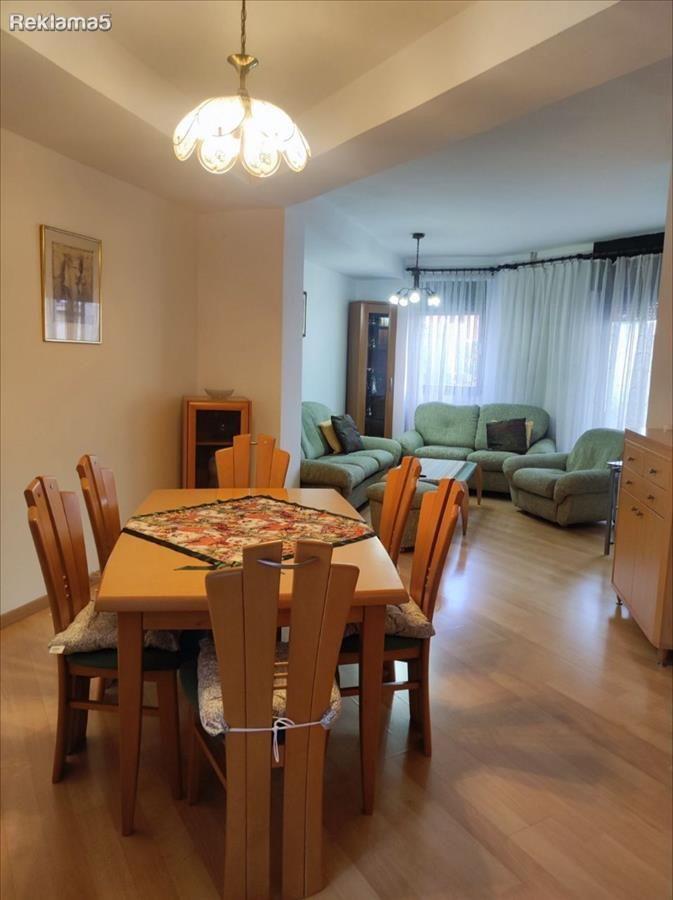 Se prodava stan 85 m2 vo Centar kaj Matto Napoletano