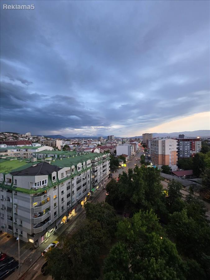 Luxury apartment for rent in the tower in Kisela Voda