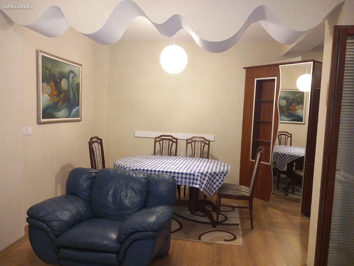 Airport 4-room furnished apartment