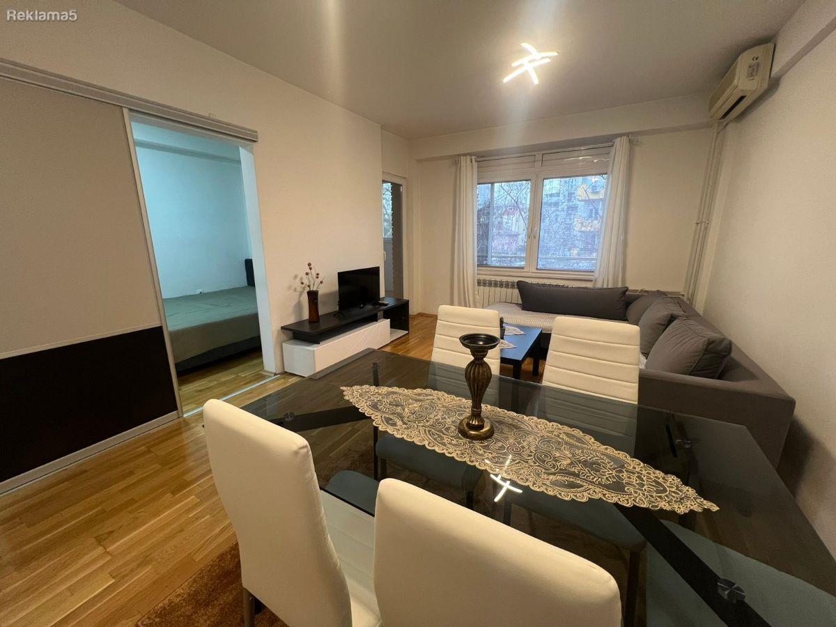 Namesten dvosoben 45m2 Taftalidze Mlecen