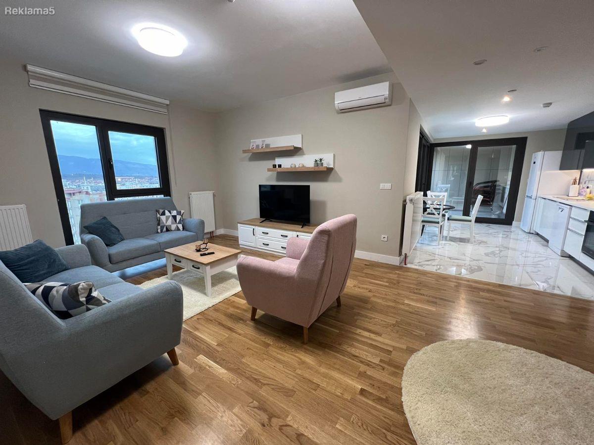 Nov trosoben stan 82m2 Centar Diamond Limak