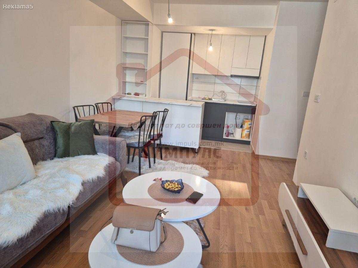 MODERN THREE-ROOM APARTMENT IN AN ATTRACTIVE LOCATION AT THE AIRPORT