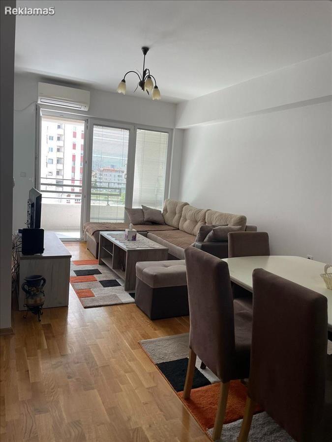 FURNISHED 3-ROOM 65M2 APARTMENT FOR RENT IN KARPOSH 4